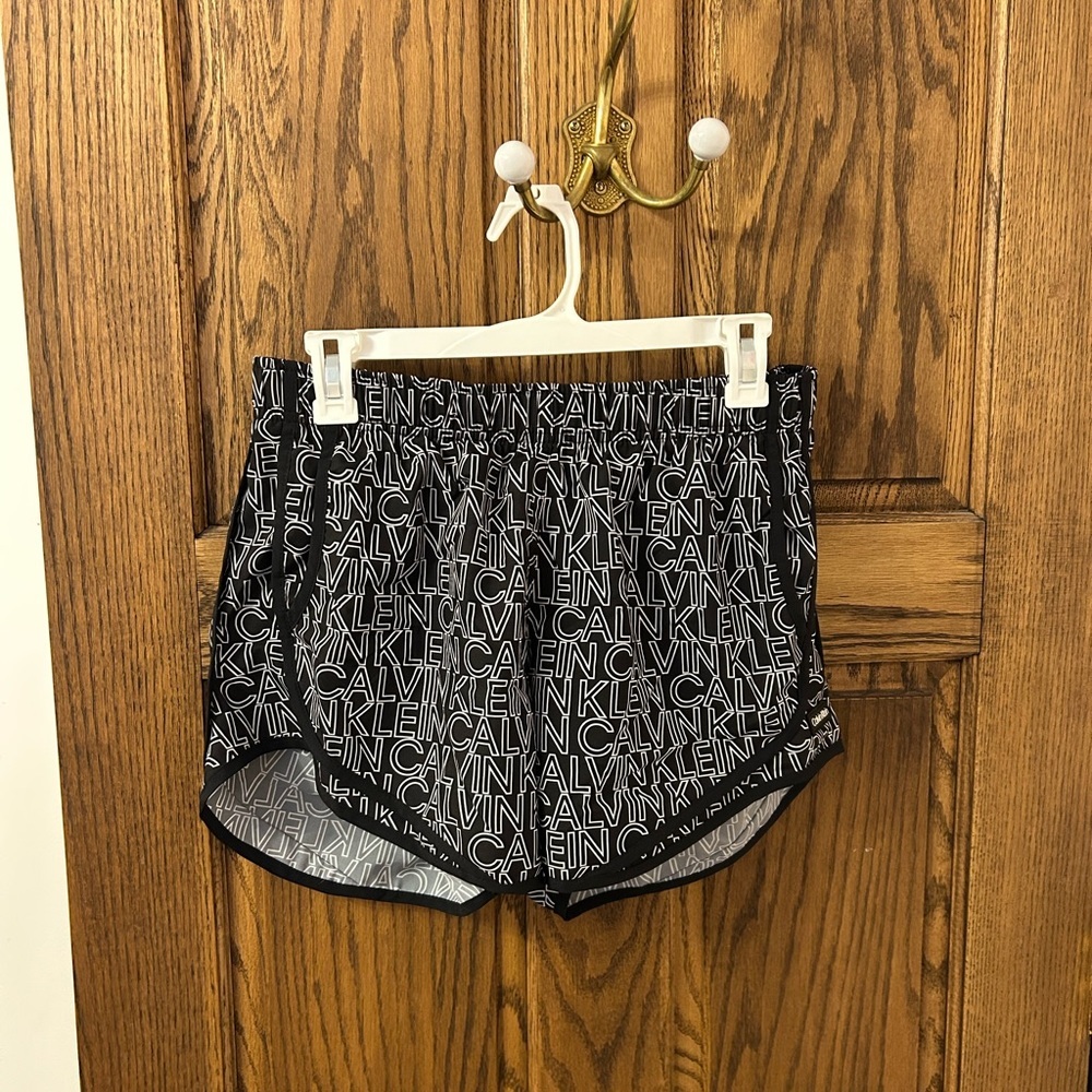 Calvin Klein Monochrome Logo Print Athletic Shorts Medium